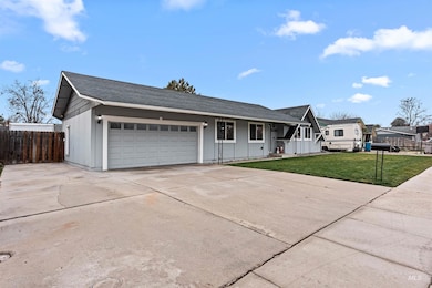 10099 W Sagramore Ave, Boise, ID 83704 - photo 2