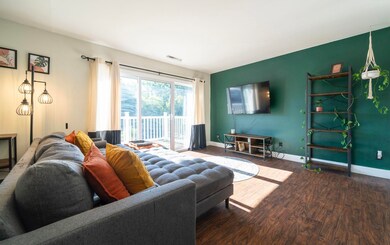 8-web-or-mls-6714-cascade-rd-se-unit-c9