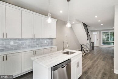 1411 S Taylor St, Philadelphia, PA 19146 - photo 5