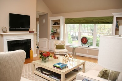 11 Trellis Cir unit 26, Pembroke, MA 02359 - photo 4