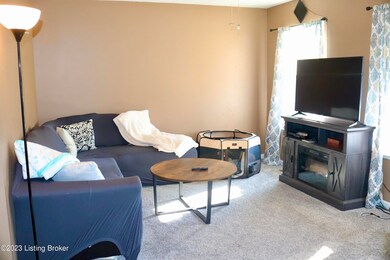 198 Aulbern Dr W, Mount Washington, KY 40047 - photo 3