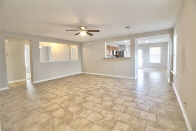 29407 Legends Green Dr, Spring, TX 77386 - photo 2