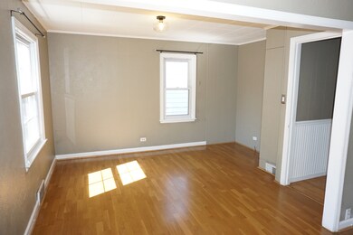 137 N Martin Ave, Waukegan, IL 60085 - photo 4