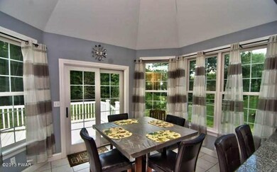 606 Hideaway Dr, Moscow, PA 18444 - photo 6