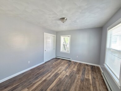 39 Benefit St unit 2, Pawtucket, RI 02861 - photo 2