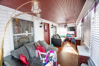 1722 Stevens Ave, Elkhart, IN 46516 - photo 3