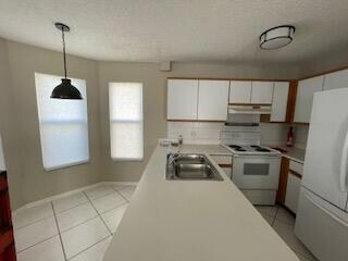 5472 Berry Blossom Way E, West Palm Beach, FL 33415 - photo 5