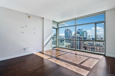 The Mark unit 1606, San Diego, CA 92101 - photo 2