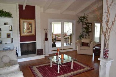 Spacious living room with fireplace