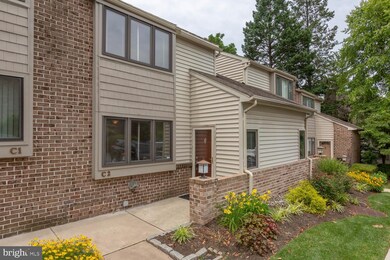 200 S Roberts Rd unit C2, Bryn Mawr, PA 19010 - photo 2