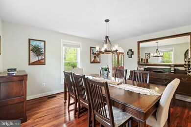 9024 Swift Creek Rd, Fairfax Station, VA 22039 - photo 5