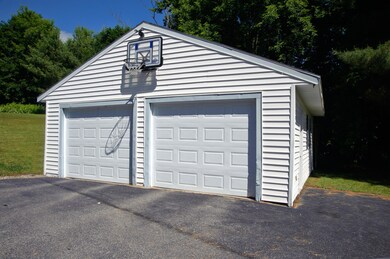 2 car detached garage