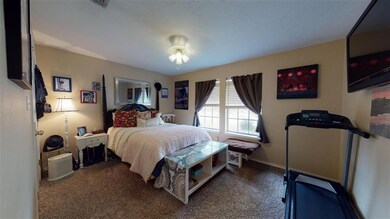 21 White Oak Ln, Wake Village, TX 75501 - photo 3