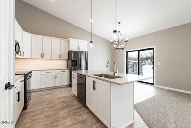 1706 Heart Ridge Loop MLS-14