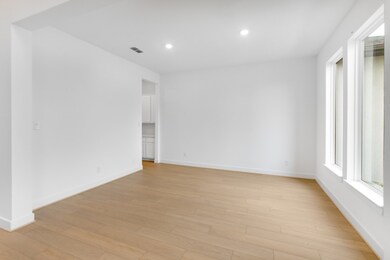 8935 Hampshire Oaks Drive ~ Ready Now
