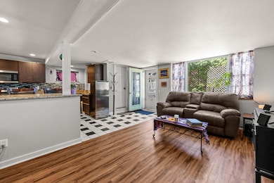 5-web-or-mls-54-bradford-st-34