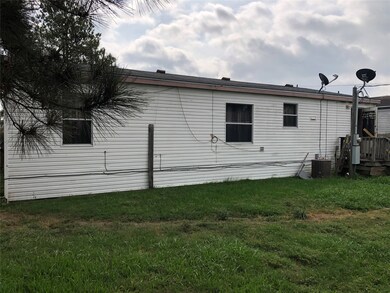 10623 Cordoba Dr, Houston, TX 77088 - photo 7