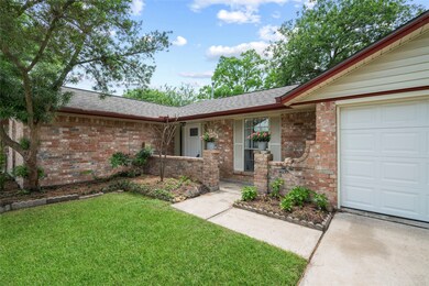 9511 Vanwood St, Houston, TX 77040 - photo 2