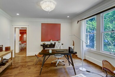 1330 Cortlandt St, Houston, TX 77008 - photo 6