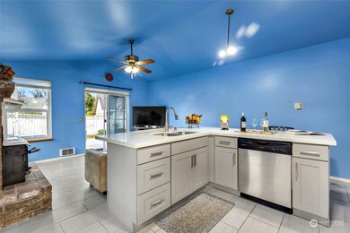 729 89th St SW, Everett, WA 98204 - photo 7