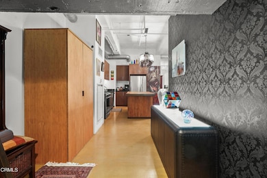 Eastern Columbia Lofts unit M11, Los Angeles, CA 90014 - photo 6