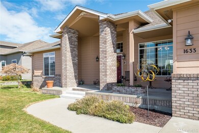 1633 Holly Ln, East Wenatchee, WA 98802 - photo 4