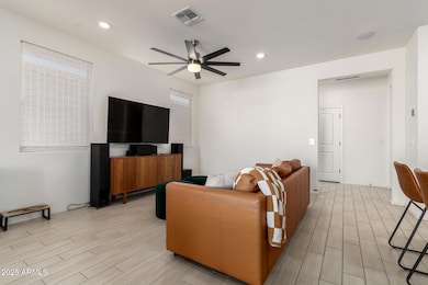 622 E Elm Ln, Avondale, AZ 85323 - photo 5