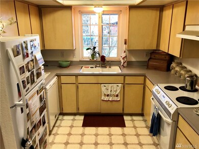 402 Brown Way SE, Orting, WA 98360 - photo 7