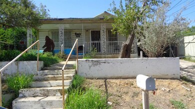 805 E Guerrero St, Laredo, TX 78040 - photo 4