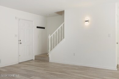 17 Forge Ct Jackson Township-large-015-0