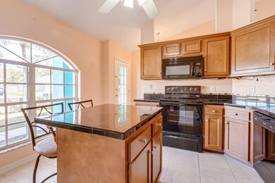 1248 Wabash Kitchen 2