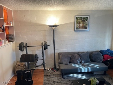 4600 University Center Dr unit 177, Las Vegas, NV 89119 - photo 4