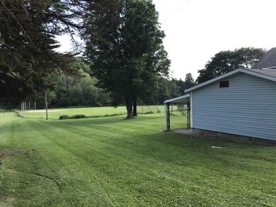 Side Yard - separate parcel included