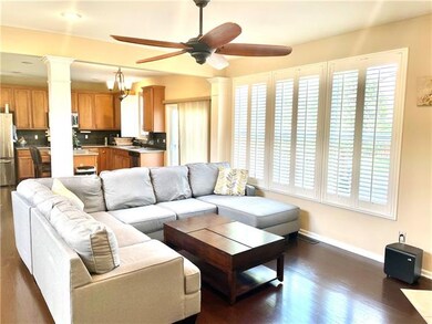 8801 Dunraven St, Lenexa, KS 66227 - photo 6