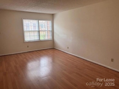 4629 Old Lantern Way unit 23, Charlotte, NC 28212 - photo 3