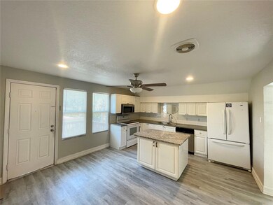 2004 2nd Ave E unit 3, Bradenton, FL 34208 - photo 5