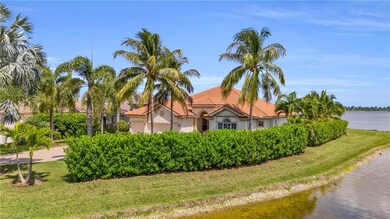 8789 Hideaway Harbor Ct, Naples, FL 34120 - photo 4