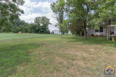 7500 SW 69th St, Auburn, KS 66402 - photo 4