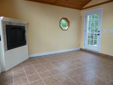 75 Orchard Ave, Middletown, RI 02842 - photo 7