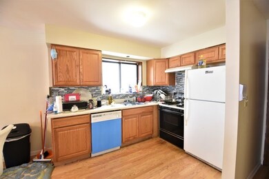 6144 N Francisco Ave, Chicago, IL 60659 - photo 2