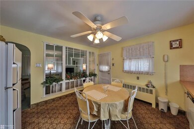 4820 Main St, Whitehall, PA 18052 - photo 5