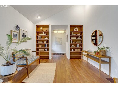 2760 Overlook Dr, Lake Oswego, OR 97034 - photo 7