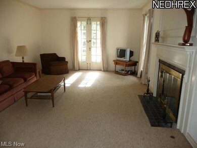 Living room layout 1