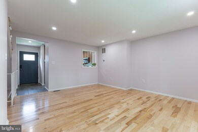 7907 Pebble Brook Ct, Springfield, VA 22153 - photo 6