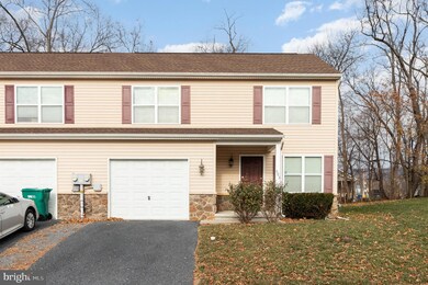 503 Dakemich Ct, Enola, PA 17025 - photo 2