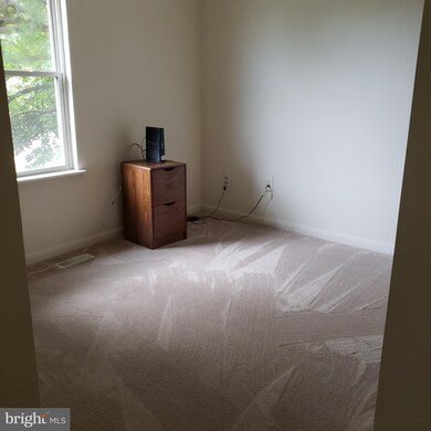 35695 Aviation Yacht Club Rd, Mechanicsville, MD 20659 - photo 5