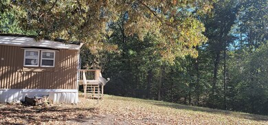 2132 Lawson Dr SE, Dalton, GA 30721 - photo 7