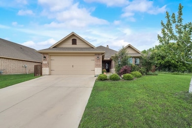 7429 Bellingham Rd, Fort Worth, TX 76179 - photo 3