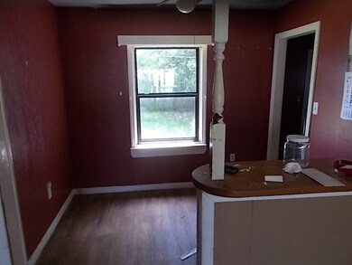 116 W Hackberry Ave, Duncan, OK 73533 - photo 6