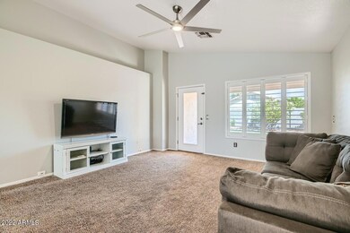 5720 E Holmes Ave, Mesa, AZ 85206 - photo 7